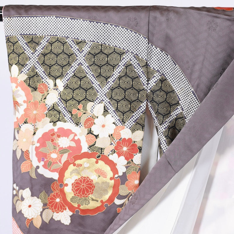 Long-sleeved kimono (Furisode) /B42