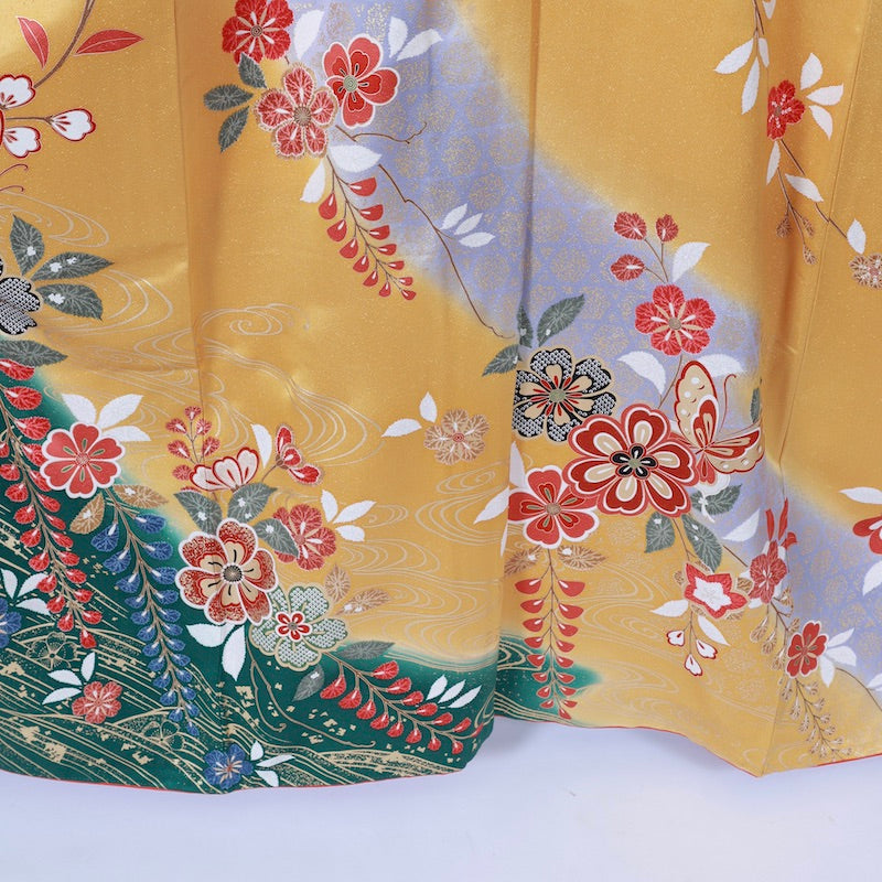 Long-sleeved kimono (Furisode) /B45