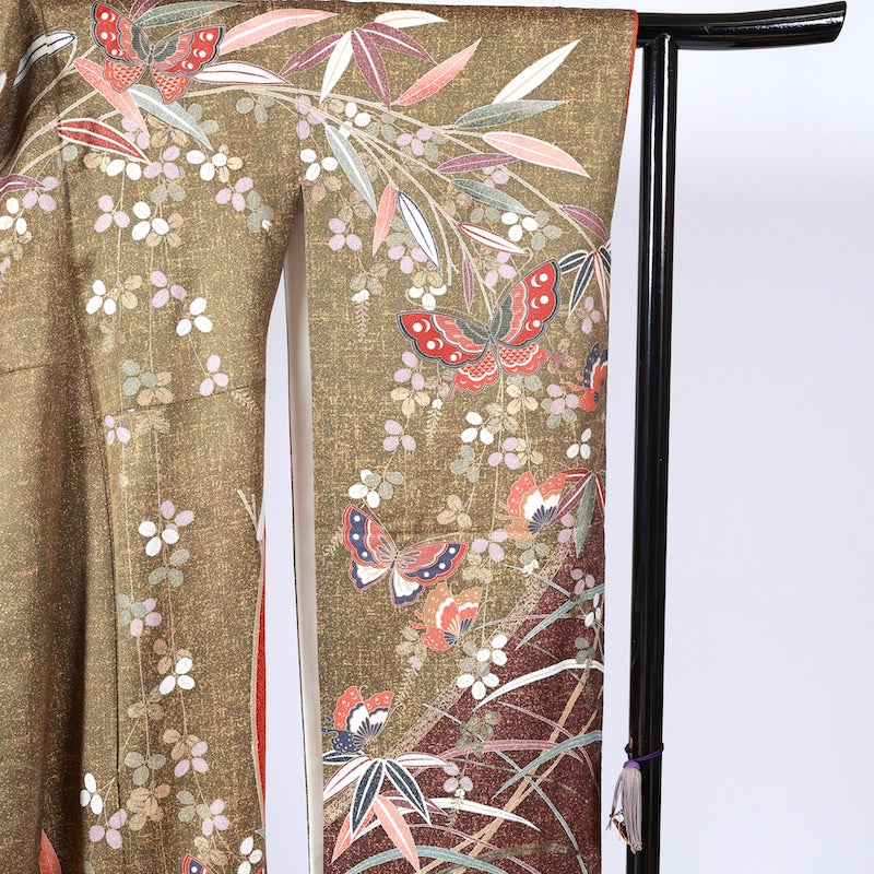 Long-sleeved kimono (Furisode) /B48