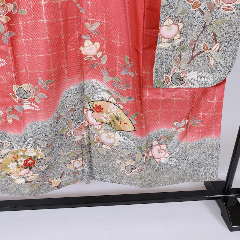 Long-sleeved kimono (Furisode) /B53