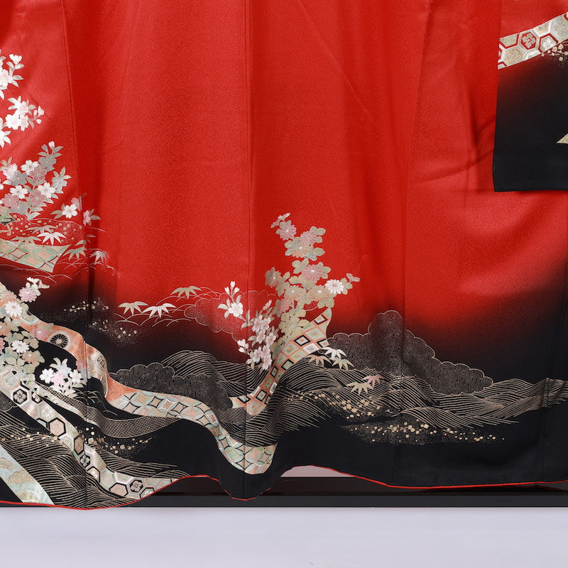 Long-sleeved kimono (Furisode) /B54