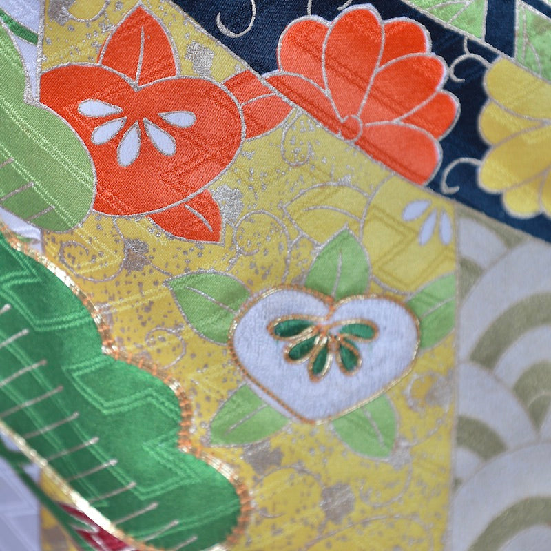 Long-sleeved kimono (Furisode) /B58