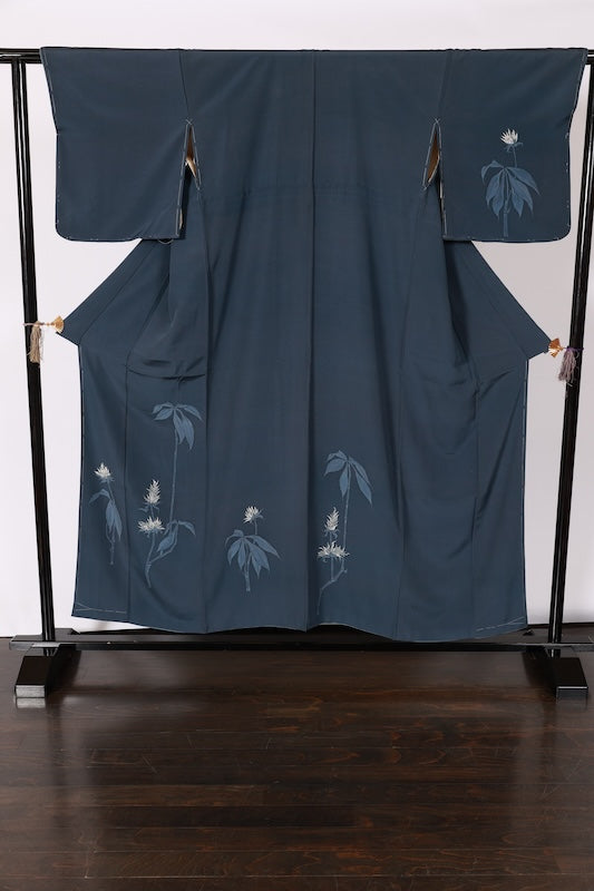 Japanease kimono New(Houmongi) M-size 100% silk /55Blue gray, gray, white, brocade, flower