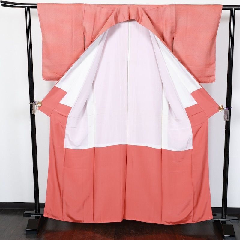 Japanese kimono used <Iromuzi> Lsize silk 100% /T105