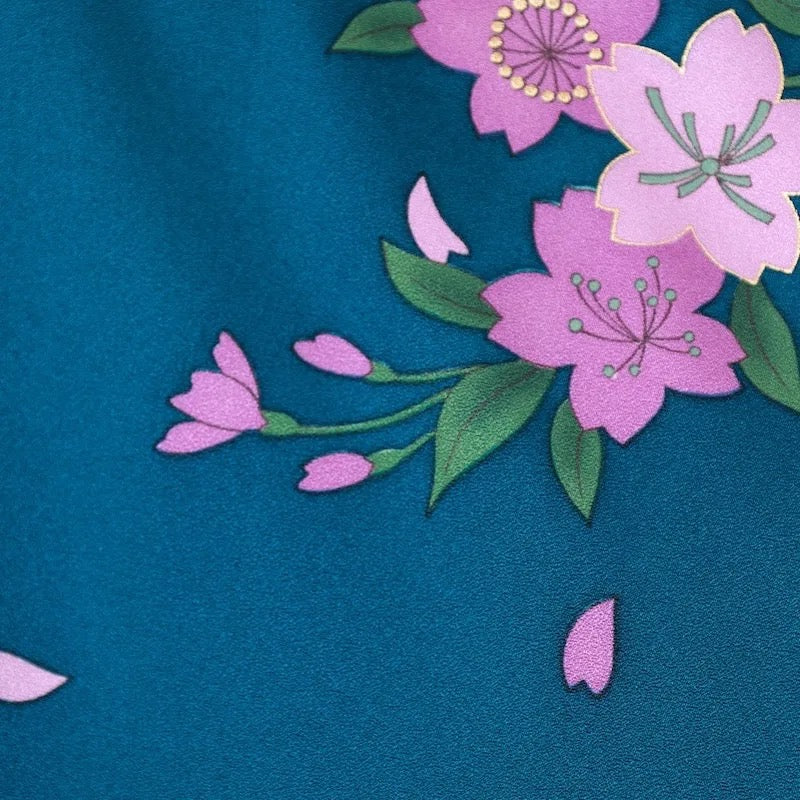 Japanese kimono used <Furisode> M-size silk 100% /B740