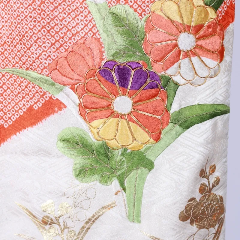 Furisode (long-sleeved kimono used) - White, Green, Red, Gold, Purple - Embroidery, Shibori (tie-dye) pattern, Brocade fabric - K99