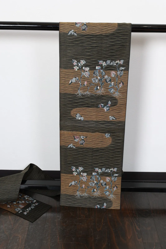 Nagoya Obi(used sash) – Moss Green, Indigo, White, Coral Pink – Ivy Pattern (R110)