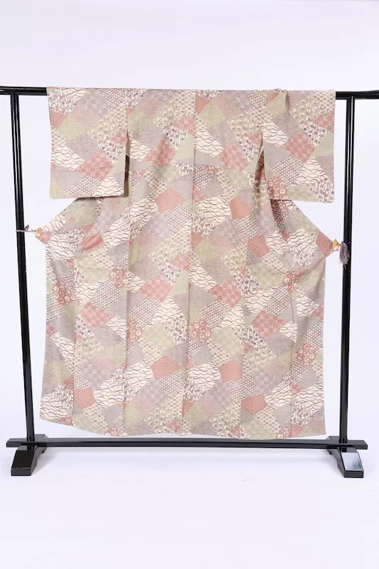 Japan Pre-loved Kimono – Brown, Green, Beige, Vermilion; (A081)