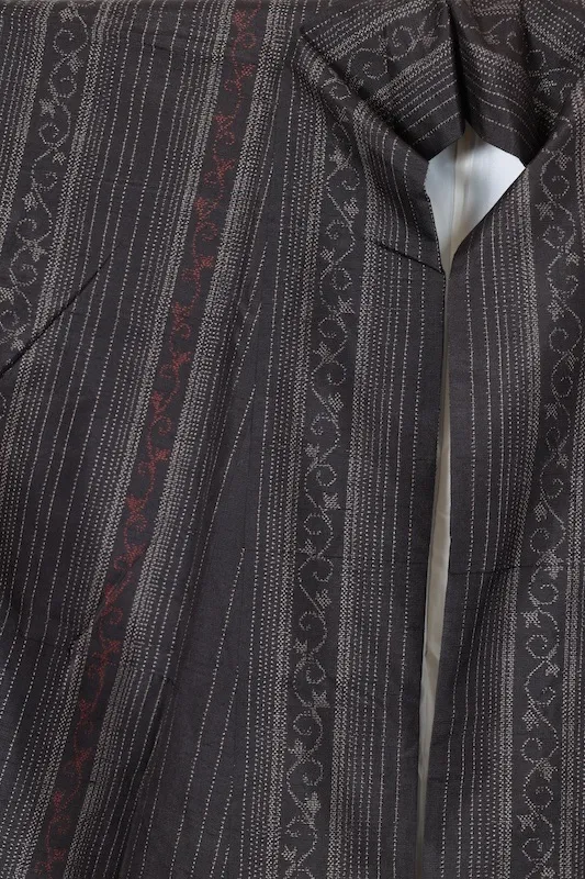 Yonezawa Tsumugi (Japan used kimono silk), floss silk, shades of brown and red, plant-dyed, handwoven, R167