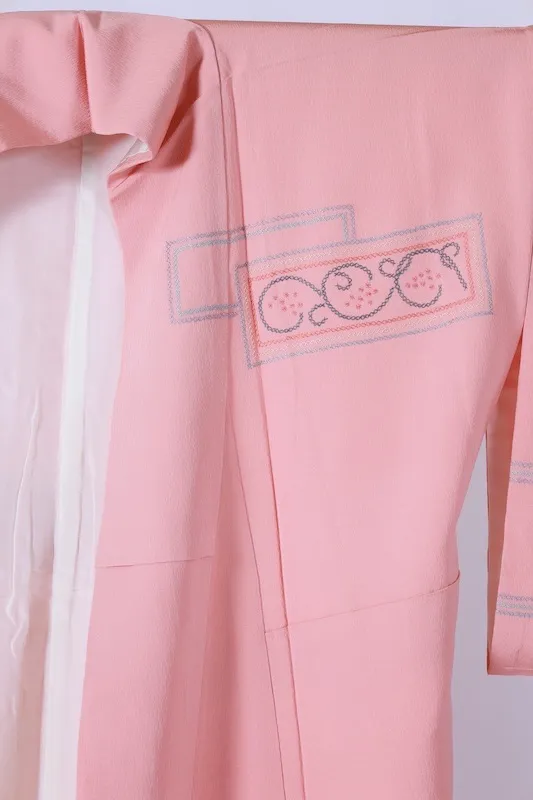 Tsukesage Kimono – Brand New & Unused – Cherry Blossom Pink, Shades of Gray, Beige, Coral Pink B1415