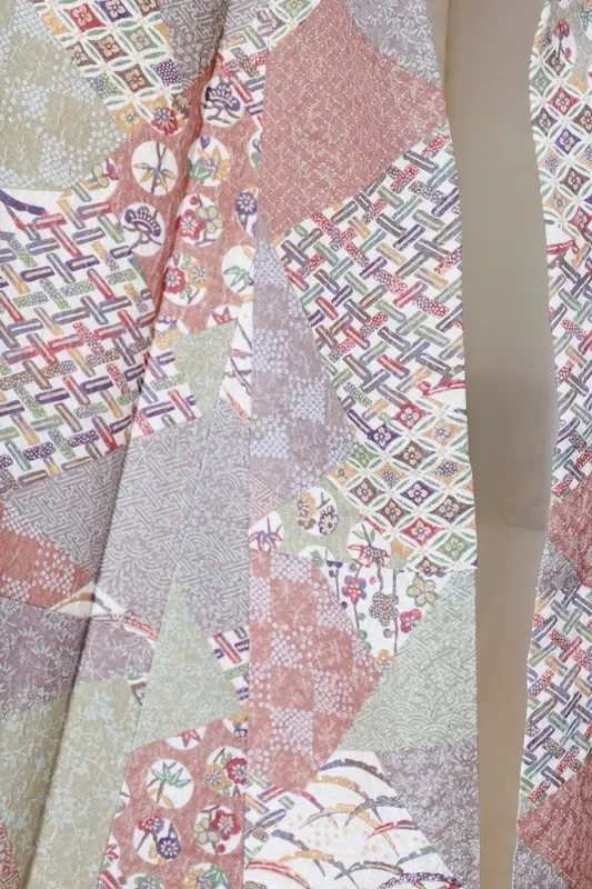 Japan Pre-loved Kimono – Brown, Green, Beige, Vermilion; (A081)