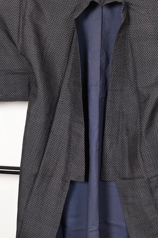 Men's Tsumugi(used kimono) – Indigo & White Kasuri – Hand-woven – R39