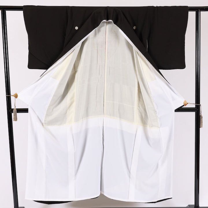 Japanese kimono (Kurotomesode) S-size 100% silk / 537