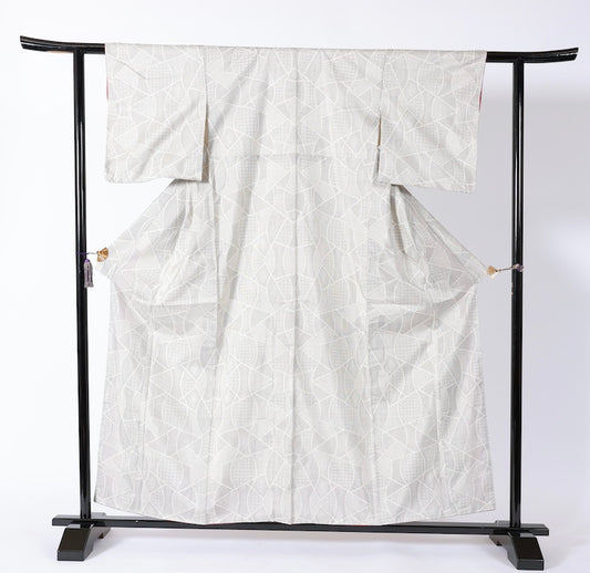 Used kimono (Tsumugi) M-size 100% silk / 1083