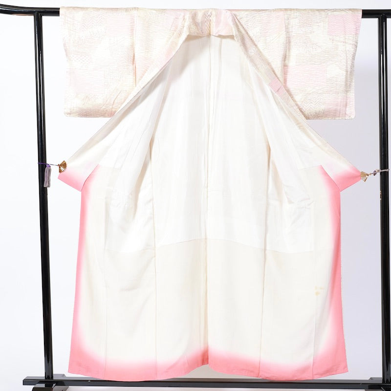 Used kimono (Komon) M-size 100% silk / 1094