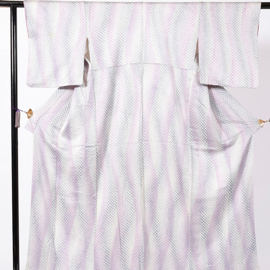 Used kimono (Komon) M-size 100% silk / 1098