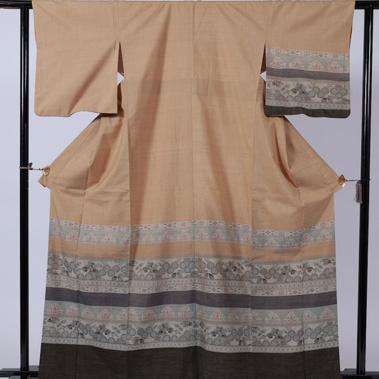 Used kimono (Tsumugi) L-size 100% silk / 1124