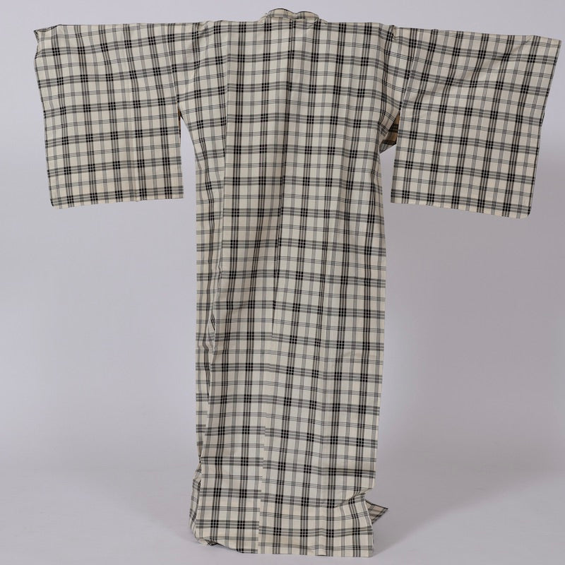 Used kimono coat (dotyugi) M-size 100% silk / 1155