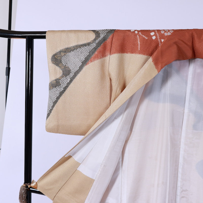 Japanese kimono (HOumongi) M-size 100% silk / 764