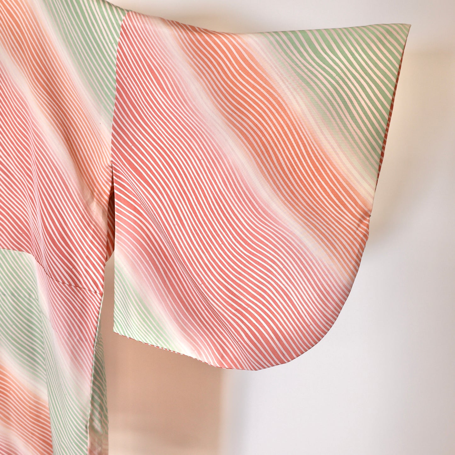 Wear under the kimono undershirt(Nagazyuban) M-size 100%silk / 777