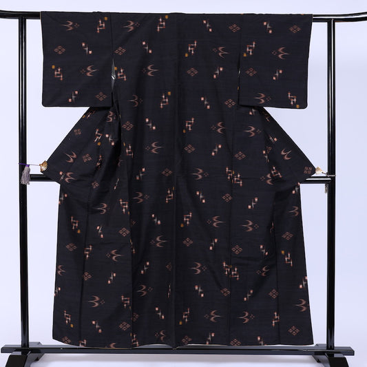 Japanese kimono (tsumugi) M-size 100% silk /822