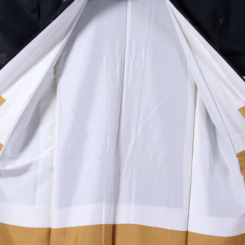 Japanese kimono (tsumugi) M-size 100% silk / 891