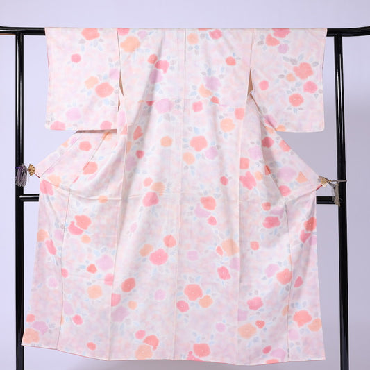 Japanese kimono (Komon) M-size 100% silk / 892