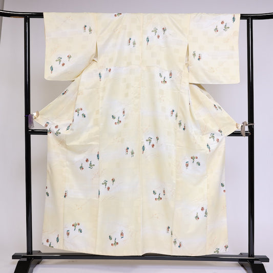 Japanese kimono (Komon) M-size washable polyester / 924