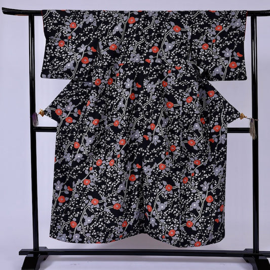 Japanese kimono (Komon) M-size washable polyester / 931