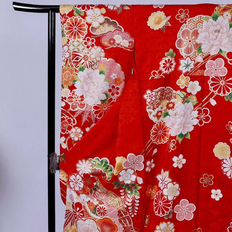 Long-sleeved kimono (Furisode) /944