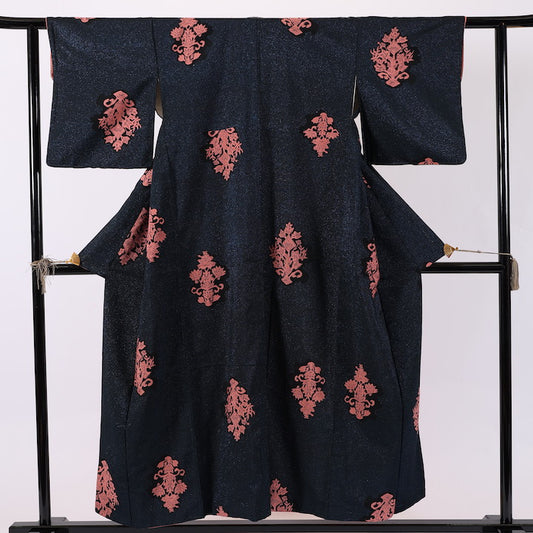 Japanese kimono (Komon) M-size 100% silk / 400