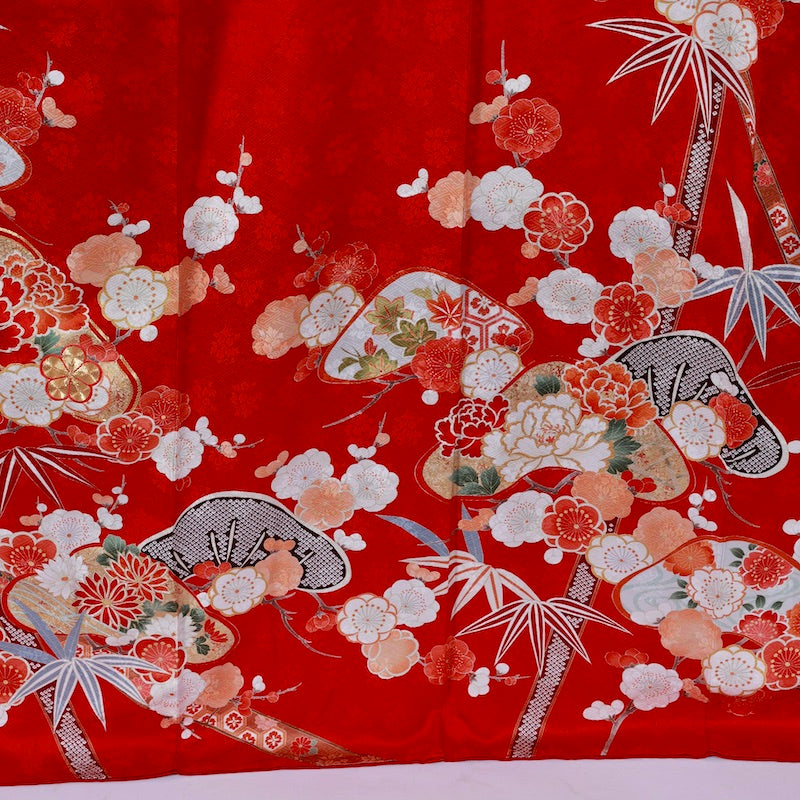 Long-sleeved kimono (Furisode) /945
