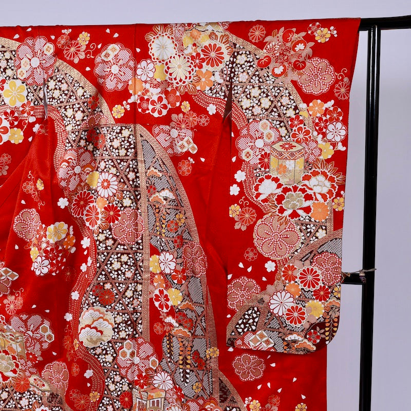 Long-sleeved kimono (Furisode) /946
