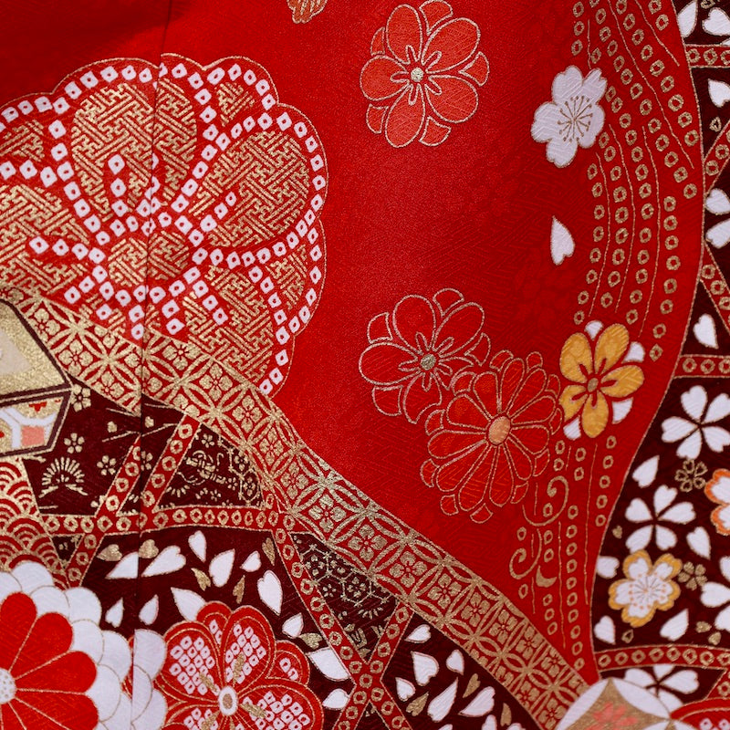 Long-sleeved kimono (Furisode) /946