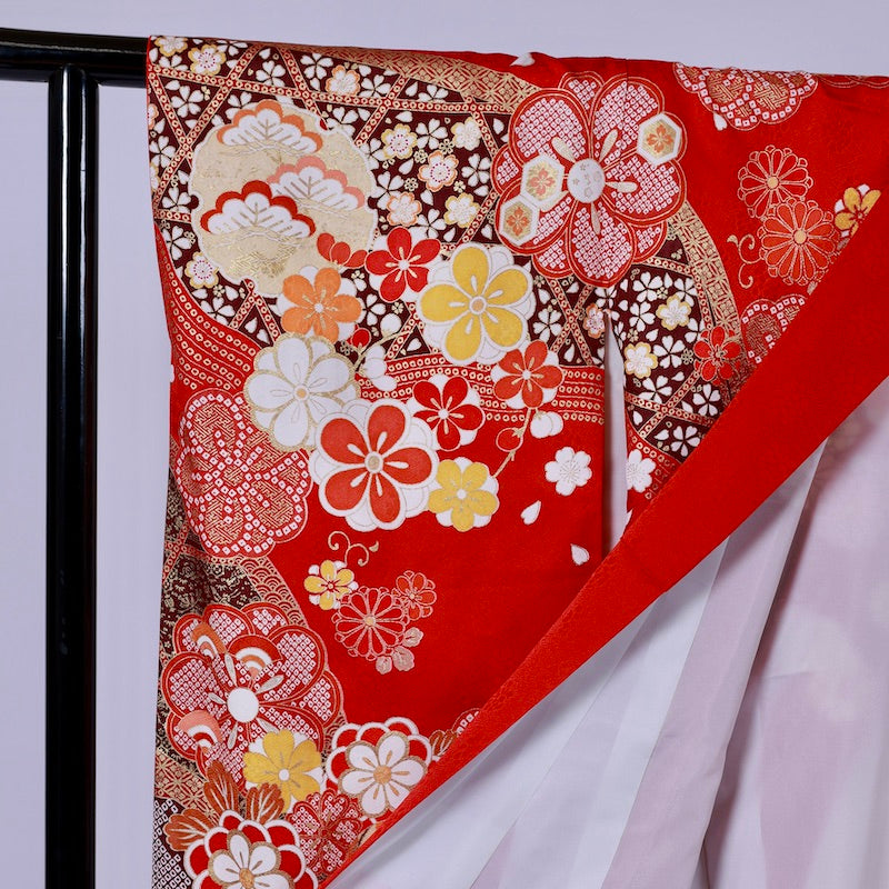 Long-sleeved kimono (Furisode) /946