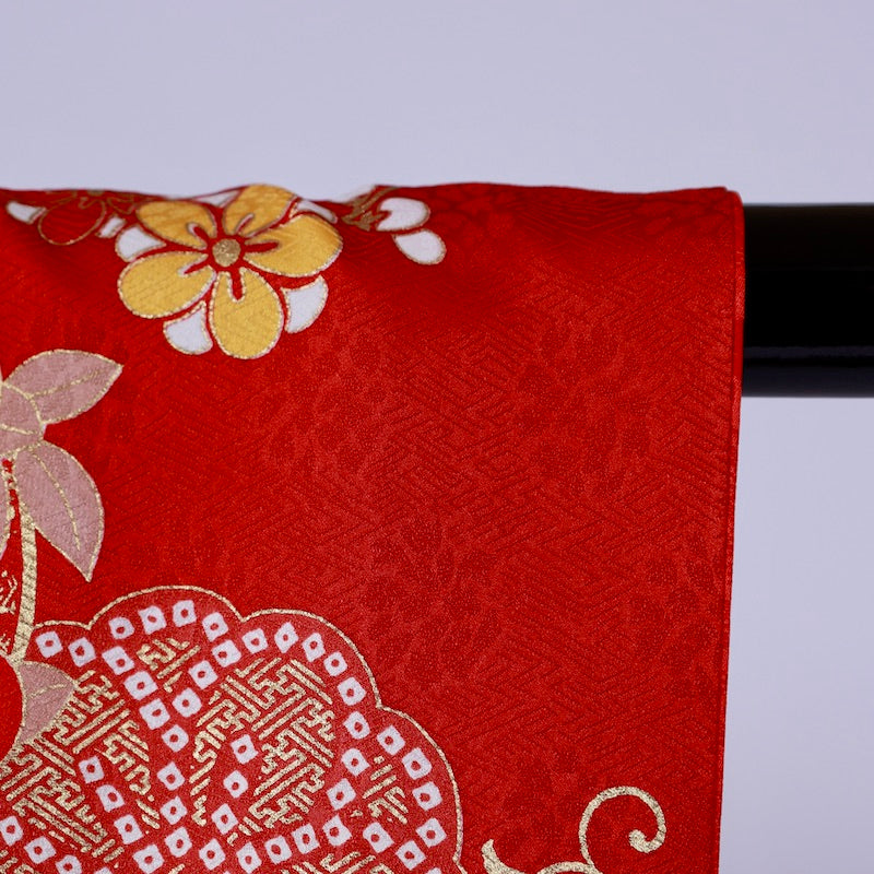 Long-sleeved kimono (Furisode) /946
