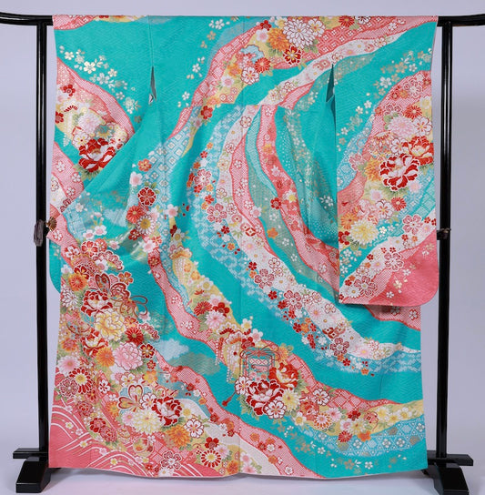 Long-sleeved kimono (Furisode) /947