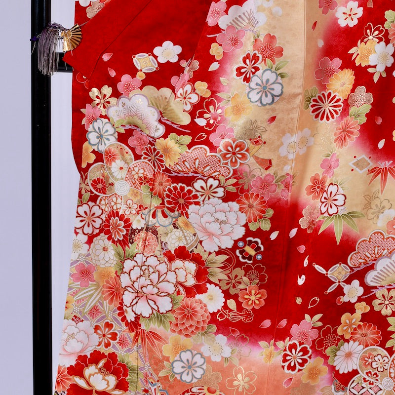 Long-sleeved kimono (Furisode) /949
