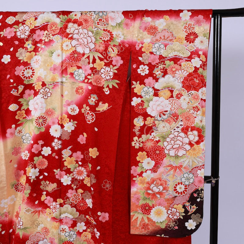 Long-sleeved kimono (Furisode) /949