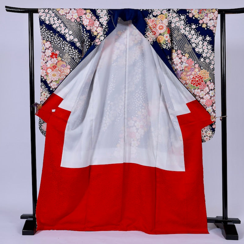Long-sleeved kimono (Furisode) /950
