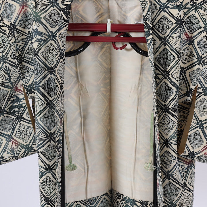 Vintage Japanese kimono Jacket (Haori) S-size 100% silk / 462