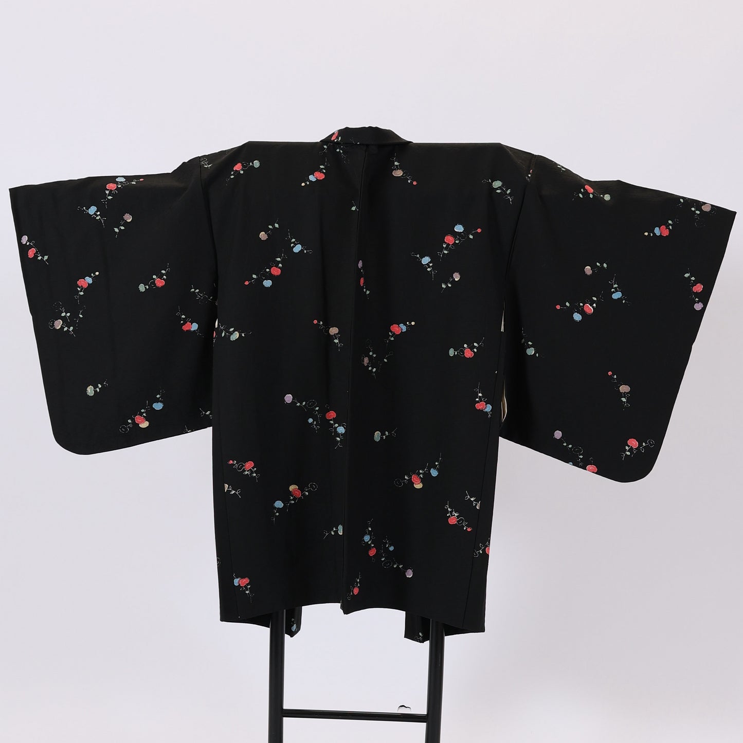 Vintage Japanese kimono Jacket (Haori) S-size 100% silk / 461