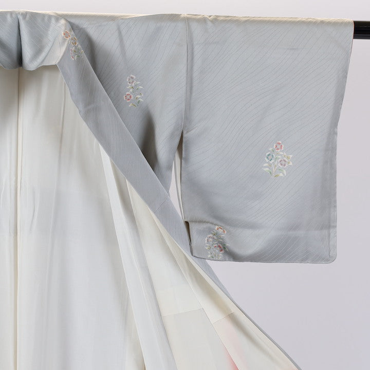 Japanese kimono (Komon) M-size 100% silk / 489