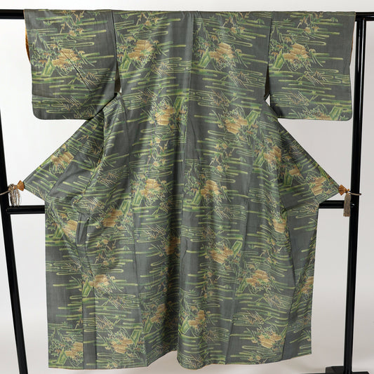 Japanese kimono (Tsumugi) S-size 100% silk / 310