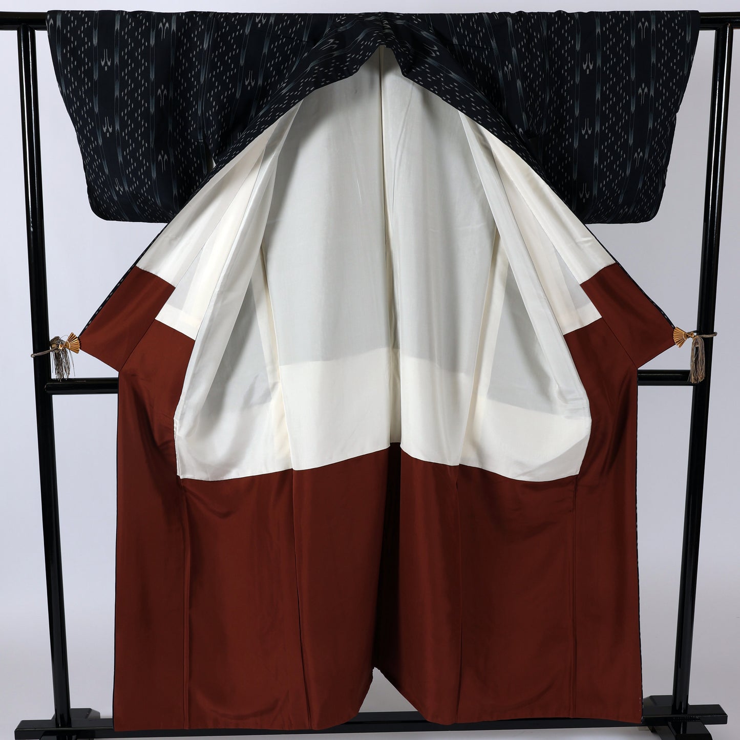Japanese kimono (Tsumugi) M-size 100% silk / 306