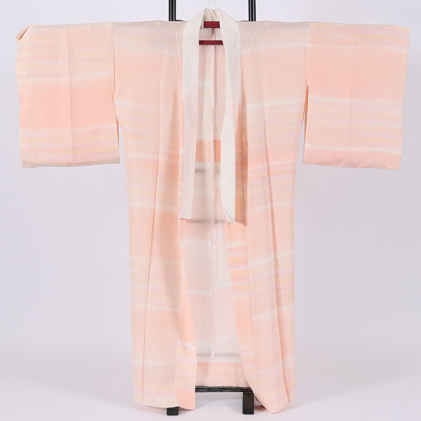 New Wear under the kimono undershirt(Nagazyuban) M-size 100%silk / 88