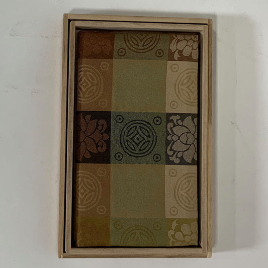 Unused small silk wrapper(Fukusa) / 729