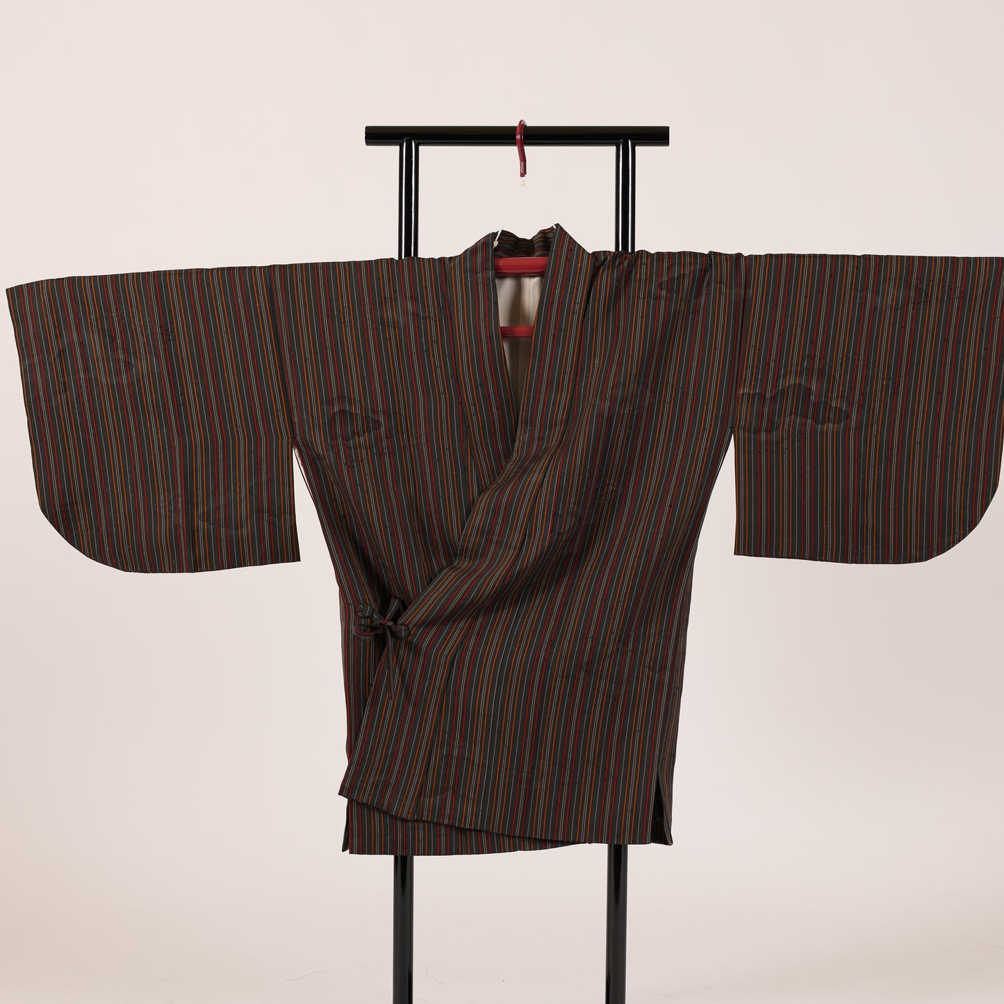 Japanese kimono coat M-size 100%silk / 117