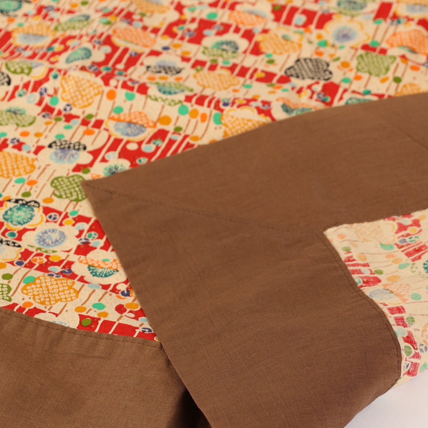 wrapping cloth 51in × 51in / 165