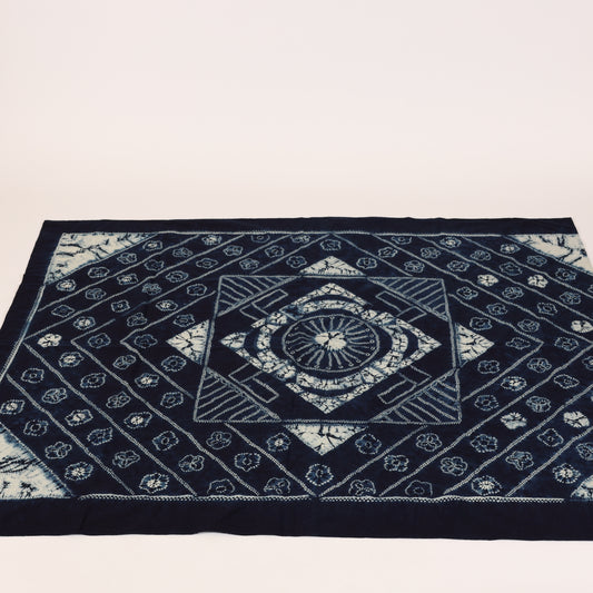 wrapping cloth 53.1in × 65in / 166